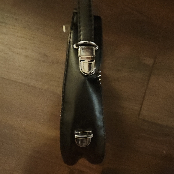 Black and Silver That Rhinestones Women's Hand to Shoulder Bag - Picture 5 of 5